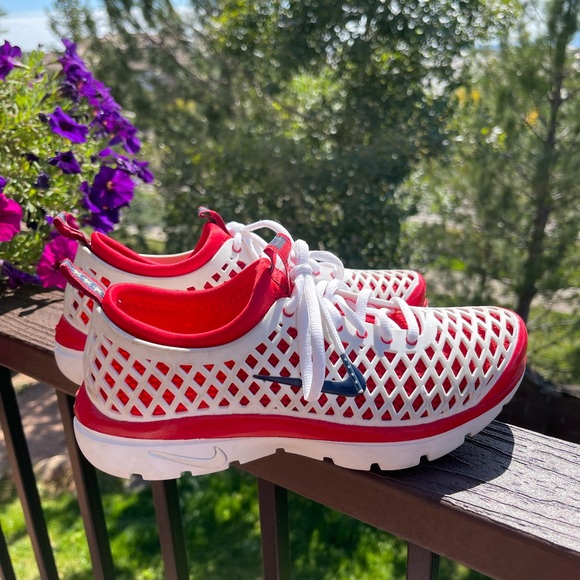 2008 Nike Rejuvenat8 USA Olympic Medal Stand Red & White Sneakers - Picture 5 of 16